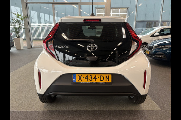 Toyota Aygo X 1.0 VVT-i 73pk Play 5-drs. CAMERA/CARPLAY/ADAPT.CRUISE/17INCH
