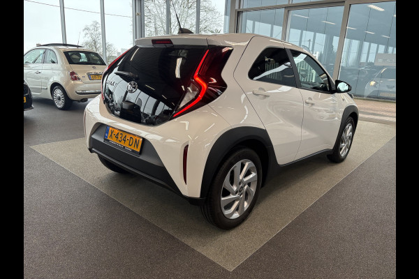 Toyota Aygo X 1.0 VVT-i 73pk Play 5-drs. CAMERA/CARPLAY/ADAPT.CRUISE/17INCH