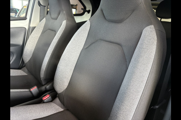 Toyota Aygo X 1.0 VVT-i 73pk Play 5-drs. CAMERA/CARPLAY/ADAPT.CRUISE/17INCH