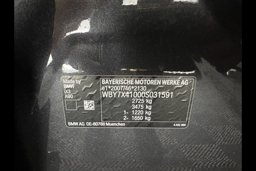 BMW iX3 High Executive 80 kWh [ 3-Fase-11kW ] {SOH-99%} (INCL-BTW) Aut. *HEATPUMP | PANO | LEATHER | HARMAN/KARDON | FULL-LED | BLINDSPOT | MEMORY-PACK | DIGI-COCKPIT | HEATED-SPORTSEATS | KEYLESS | TOPVIEW | DAB+ | NAVI-FULLMAP | HEAD-UP | ...
