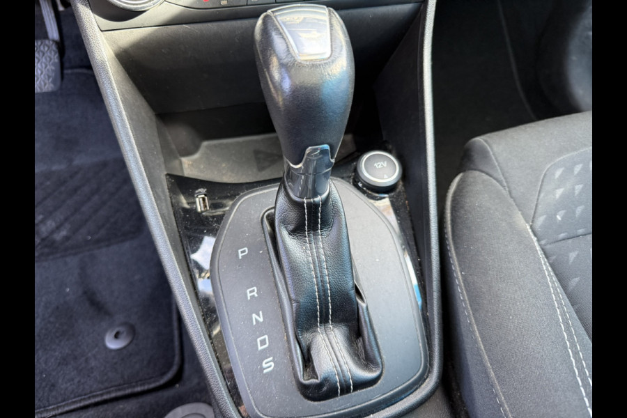 Ford Fiesta 1.0 EcoBoost Vignale | PANORAMADAK | AUTOMAAT | TREKHAAK | CAMERA | PDC | LMV |