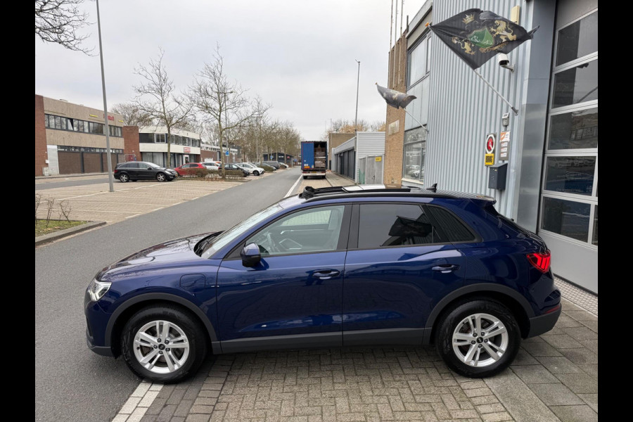 Audi Q3 45 TFSI e S edition 245PK PDC/LMV/CARPLAY/VIRTU/PANO