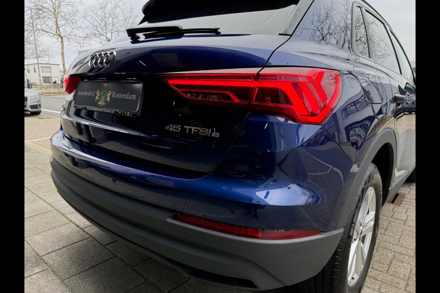 Audi Q3 45 TFSI e S edition 245PK PDC/LMV/CARPLAY/VIRTU/PANO