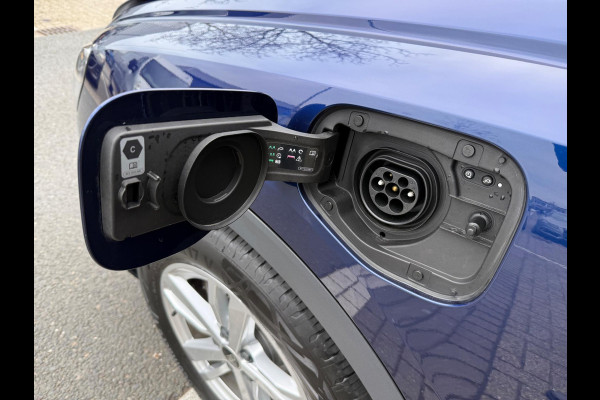 Audi Q3 45 TFSI e S edition 245PK PDC/LMV/CARPLAY/VIRTU/PANO