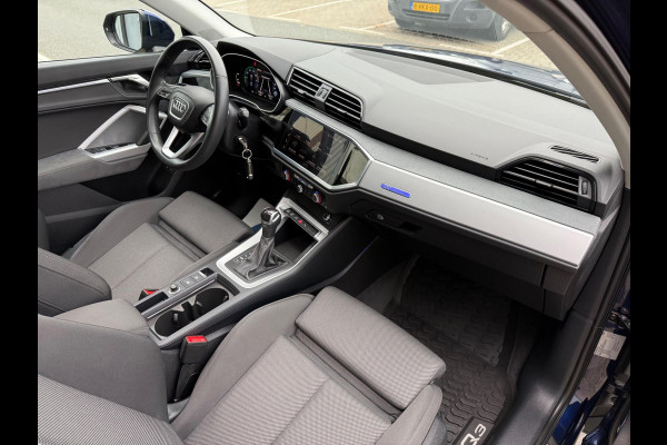 Audi Q3 45 TFSI e S edition 245PK PDC/LMV/CARPLAY/VIRTU/PANO