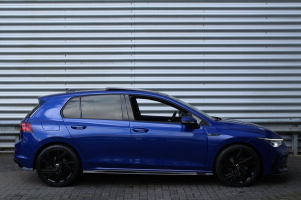 Volkswagen Golf 1.5 eTSI 150pk R-Line DSG7 Panoramadak IQ-Light