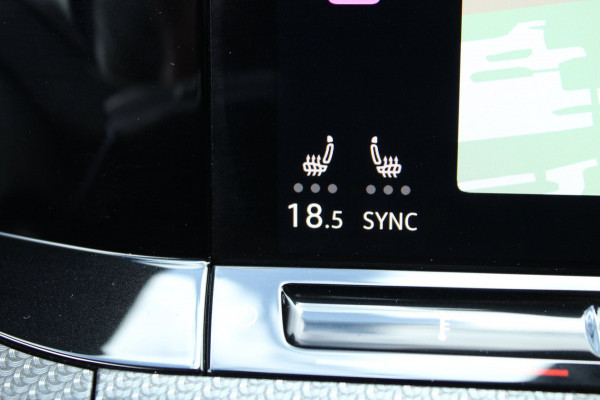 Volkswagen Golf 1.5 eTSI 150pk R-Line DSG7 Panoramadak IQ-Light