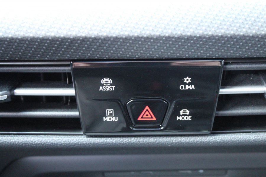 Volkswagen Golf 1.5 eTSI 150pk R-Line DSG7 Panoramadak IQ-Light