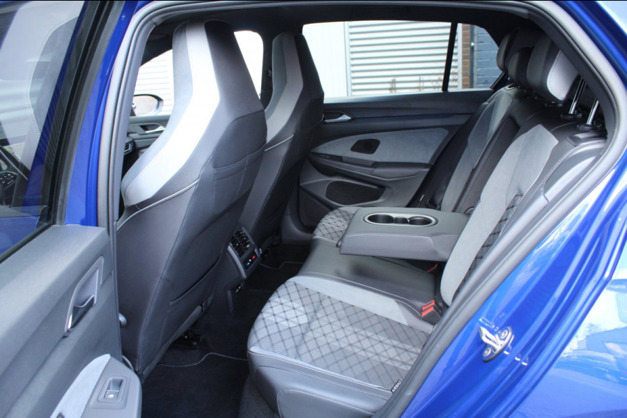 Volkswagen Golf 1.5 eTSI 150pk R-Line DSG7 Panoramadak IQ-Light