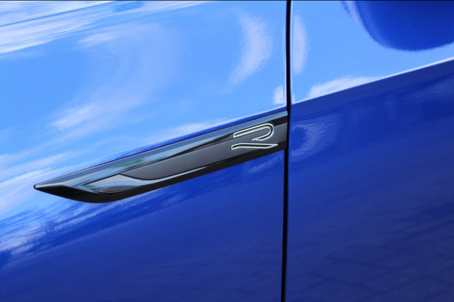 Volkswagen Golf 1.5 eTSI 150pk R-Line DSG7 Panoramadak IQ-Light