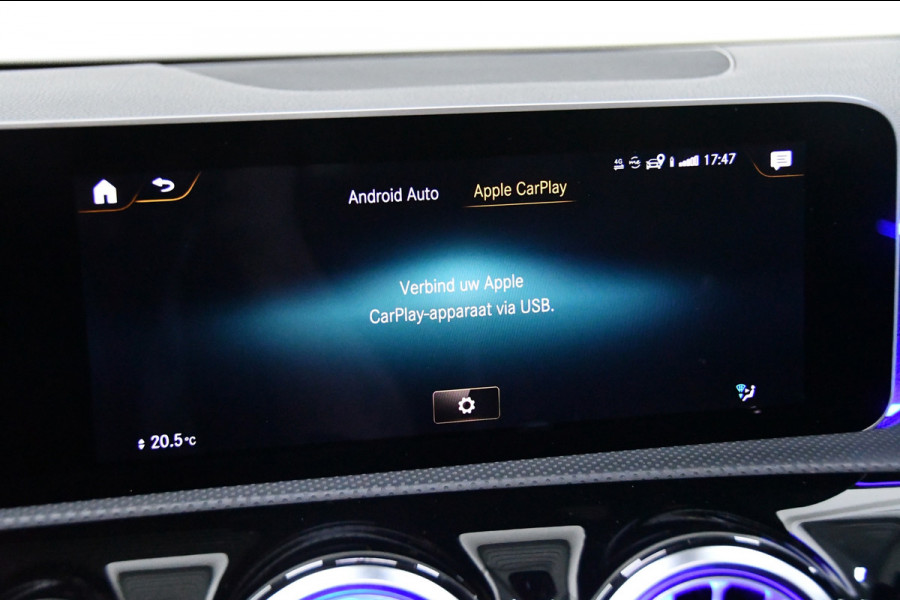 Mercedes-Benz A-Klasse 220 Premium Plus Amg Night Pano*Sfeer