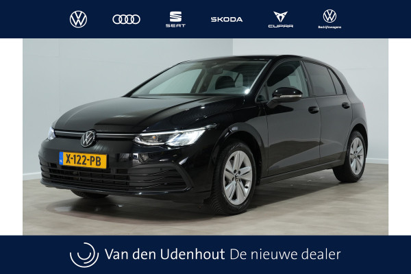 Volkswagen Golf 1.0 TSI 110pk Life Business Navigatie Stoelverwarming Pdc Acc 253