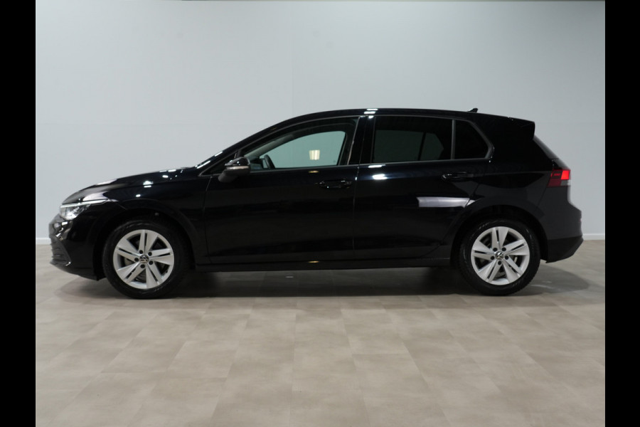 Volkswagen Golf 1.0 TSI 110pk Life Business Navigatie Stoelverwarming Pdc Acc 253