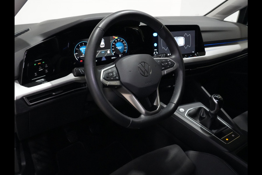 Volkswagen Golf 1.0 TSI 110pk Life Business Navigatie Stoelverwarming Pdc Acc 253