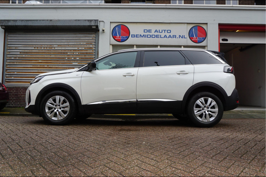 Peugeot 5008 1.2 PureTech GT SPORT | LEER/ Alcantara | Sfeerverlichting | APPLE | NL auto | Dealer onderhouden |