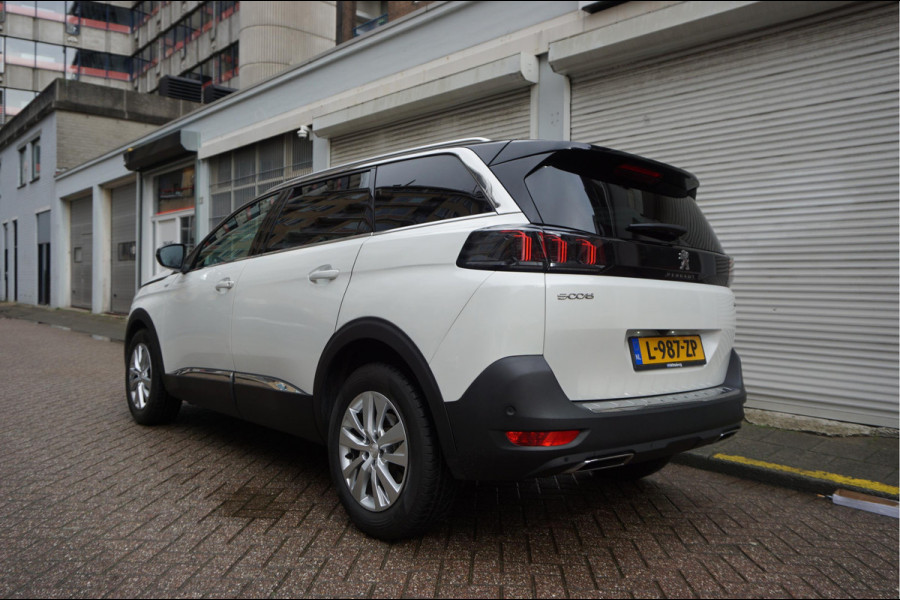 Peugeot 5008 1.2 PureTech GT SPORT | LEER/ Alcantara | Sfeerverlichting | APPLE | NL auto | Dealer onderhouden |