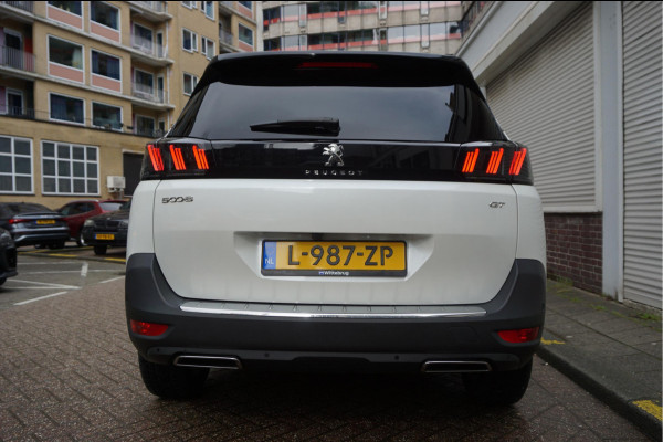 Peugeot 5008 1.2 PureTech GT SPORT | LEER/ Alcantara | Sfeerverlichting | APPLE | NL auto | Dealer onderhouden |