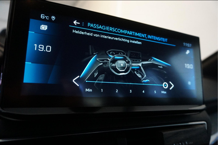 Peugeot 5008 1.2 PureTech GT SPORT | LEER/ Alcantara | Sfeerverlichting | APPLE | NL auto | Dealer onderhouden |