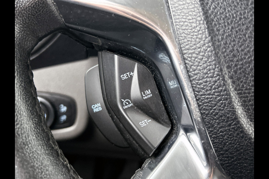 Ford Transit Connect 1.5TDCI Euro6 100PK L2 Trend / Trekhaak / Airco / Schuifdeur / Radio multimedia / Apk 11-2026