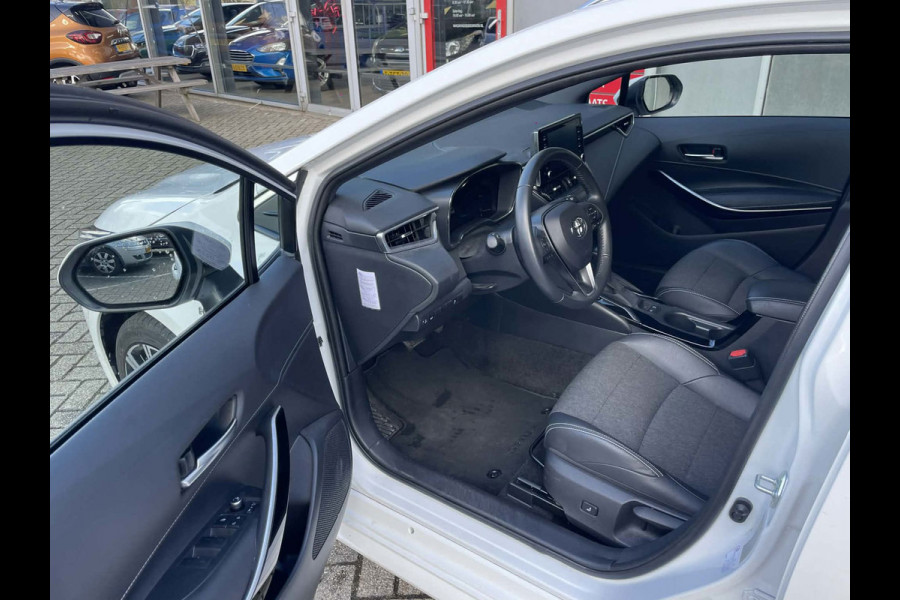 Toyota Corolla Touring Sports 1.8 Hybrid TeamNL / trekhaak / camera