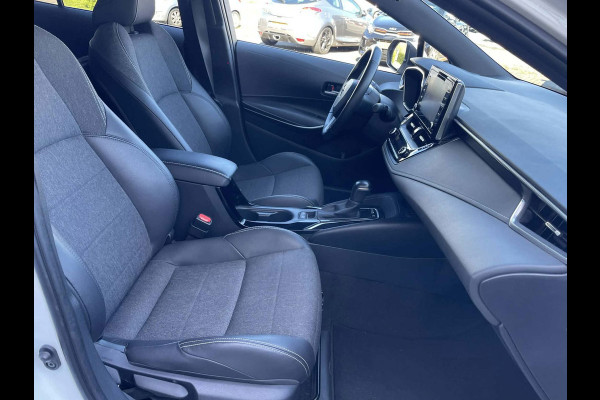 Toyota Corolla Touring Sports 1.8 Hybrid TeamNL / trekhaak / camera