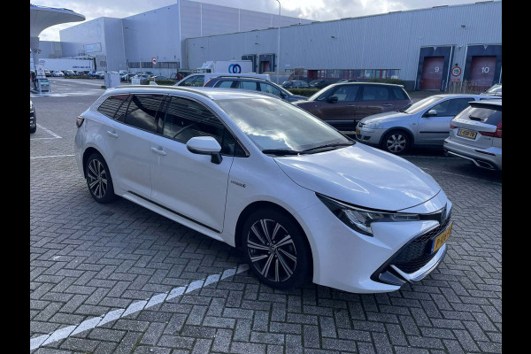 Toyota Corolla Touring Sports 1.8 Hybrid TeamNL / trekhaak / camera