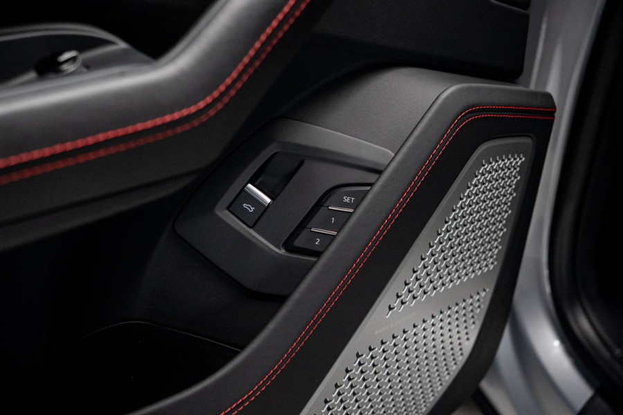 Lamborghini Urus 4.0 V8 HUD Leder Ceramic B&O 360° Massage ACC Alcantara hemel Elektr. achterklep Elektr. verstelbare stoelen met memory Stoel & Stuurverwarming Navi PDC Climate LM velgen