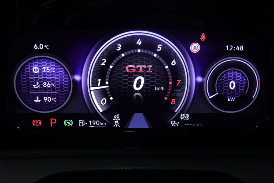 Volkswagen Golf 2.0 TSI GTI CLUBSPORT BLACK STYLE /PANO/H-K/CAM/CARPLAY/IQ-LIGHT/VOLL