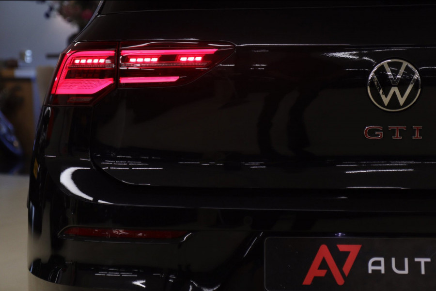 Volkswagen Golf 2.0 TSI GTI CLUBSPORT BLACK STYLE /PANO/H-K/CAM/CARPLAY/IQ-LIGHT/VOLL