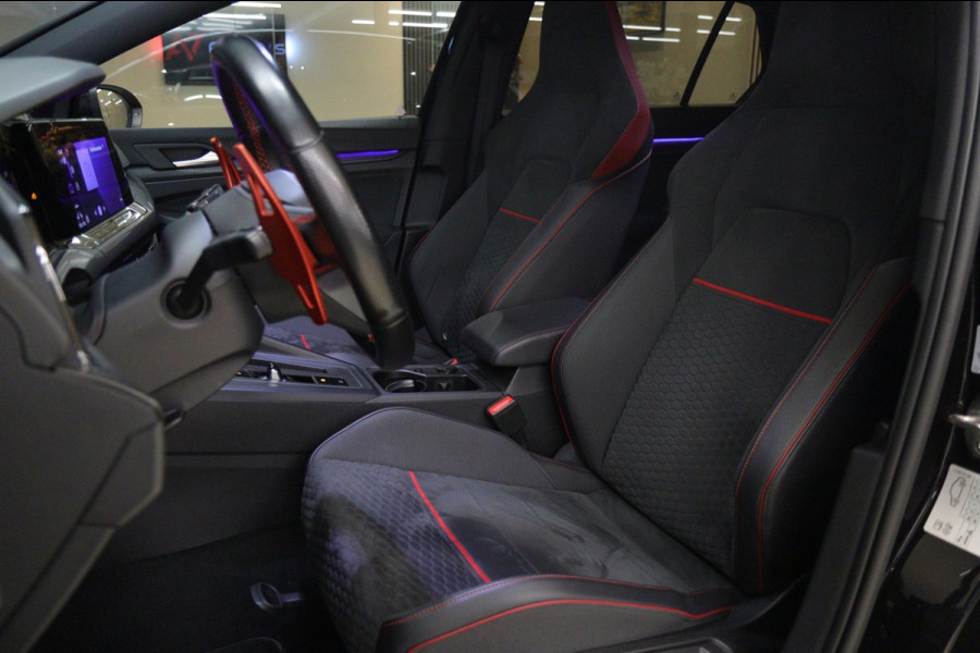 Volkswagen Golf 2.0 TSI GTI CLUBSPORT BLACK STYLE /PANO/H-K/CAM/CARPLAY/IQ-LIGHT/VOLL