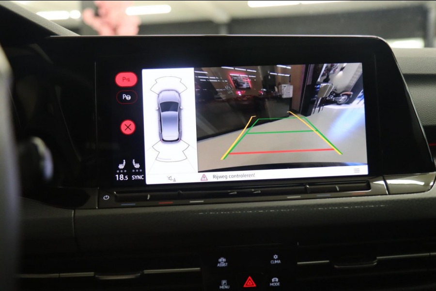 Volkswagen Golf 2.0 TSI GTI CLUBSPORT BLACK STYLE /PANO/H-K/CAM/CARPLAY/IQ-LIGHT/VOLL