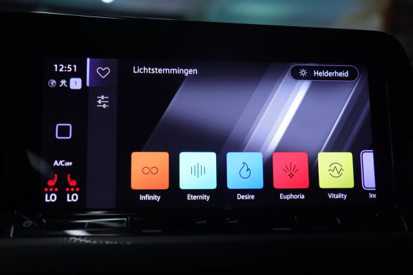 Volkswagen Golf 2.0 TSI GTI CLUBSPORT BLACK STYLE /PANO/H-K/CAM/CARPLAY/IQ-LIGHT/VOLL