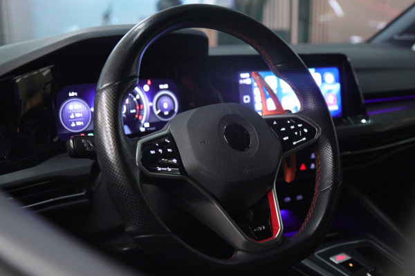 Volkswagen Golf 2.0 TSI GTI CLUBSPORT BLACK STYLE /PANO/H-K/CAM/CARPLAY/IQ-LIGHT/VOLL