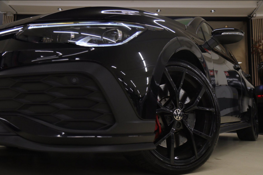 Volkswagen Golf 2.0 TSI GTI CLUBSPORT BLACK STYLE /PANO/H-K/CAM/CARPLAY/IQ-LIGHT/VOLL