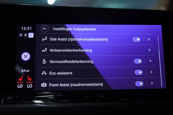 Volkswagen Golf 2.0 TSI GTI CLUBSPORT BLACK STYLE /PANO/H-K/CAM/CARPLAY/IQ-LIGHT/VOLL