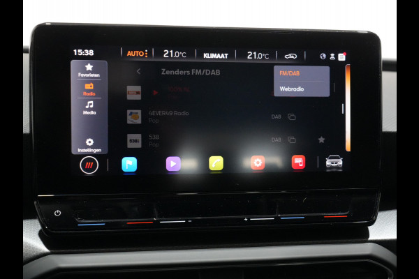 Seat Leon Sportstourer 1.5 eTSI 150pk DSG Style Business Intense Trekhaak Navigatie Camera Parkass. Android/Carplay