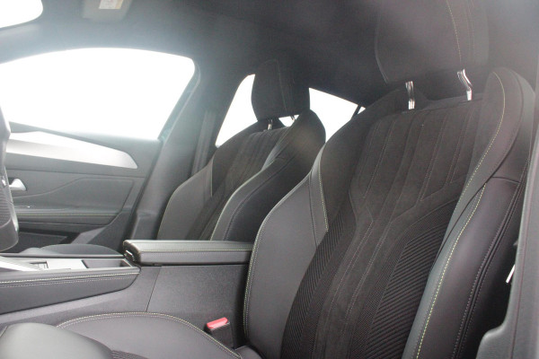 Peugeot e-408 GT AVANTAGE 58 kWh | PANORAMISCH SCHUIF/KANTEL DAK | ELEKTRISCH BEDIENBARE VOORSTOELEN | STOEL/STUUR VERWARMING | MASSAGE FUNCTIE OP DE VOORSTOELEN | FOCAL AUDIO SYSTEEM | ALCANTARA/LEDEREN BEKLEDING | 360° CAMERA | PARKEERSENSOREN VOOR + ACHTER | ELEKTRISCH BEDIENBARE ACHTERKLEP | SFEER VERLICHTING | KEYLESS ENTRY/START | 19" LICHTMETALEN VELGEN | DODEHOEK DETECTIE | ADAPTIVE CRUISE CONTROL | APPLE CARPLAY/ANDROID AUTO DRAADLOOS | DRAADLOOS TELEFOONLADEN |