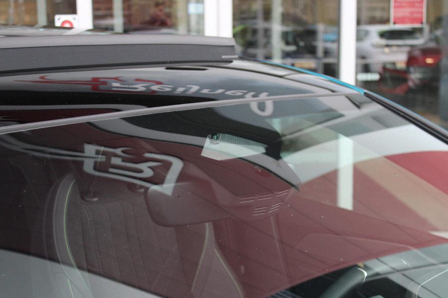 Peugeot e-408 GT AVANTAGE 58 kWh | PANORAMISCH SCHUIF/KANTEL DAK | ELEKTRISCH BEDIENBARE VOORSTOELEN | STOEL/STUUR VERWARMING | MASSAGE FUNCTIE OP DE VOORSTOELEN | FOCAL AUDIO SYSTEEM | ALCANTARA/LEDEREN BEKLEDING | 360° CAMERA | PARKEERSENSOREN VOOR + ACHTER | ELEKTRISCH BEDIENBARE ACHTERKLEP | SFEER VERLICHTING | KEYLESS ENTRY/START | 19" LICHTMETALEN VELGEN | DODEHOEK DETECTIE | ADAPTIVE CRUISE CONTROL | APPLE CARPLAY/ANDROID AUTO DRAADLOOS | DRAADLOOS TELEFOONLADEN |