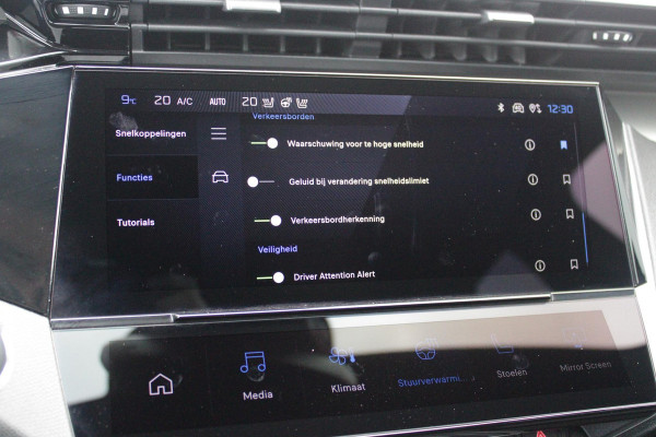 Peugeot e-408 GT AVANTAGE 58 kWh | PANORAMISCH SCHUIF/KANTEL DAK | ELEKTRISCH BEDIENBARE VOORSTOELEN | STOEL/STUUR VERWARMING | MASSAGE FUNCTIE OP DE VOORSTOELEN | FOCAL AUDIO SYSTEEM | ALCANTARA/LEDEREN BEKLEDING | 360° CAMERA | PARKEERSENSOREN VOOR + ACHTER | ELEKTRISCH BEDIENBARE ACHTERKLEP | SFEER VERLICHTING | KEYLESS ENTRY/START | 19" LICHTMETALEN VELGEN | DODEHOEK DETECTIE | ADAPTIVE CRUISE CONTROL | APPLE CARPLAY/ANDROID AUTO DRAADLOOS | DRAADLOOS TELEFOONLADEN |