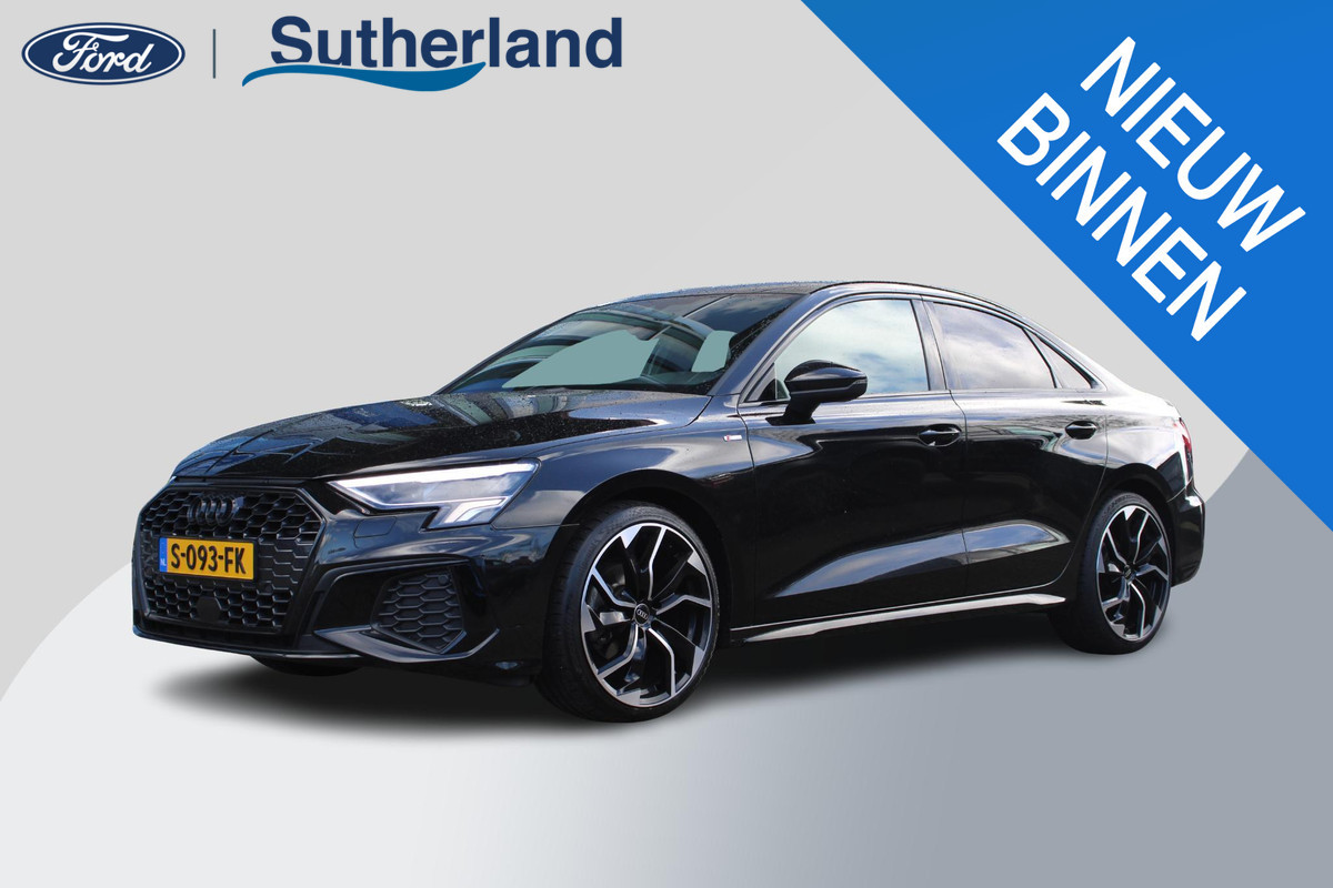 Audi A3 Limousine 30 TFSI S edition 19'' Lichtmetalen Velgen | Adaptive Cruise Control | Climate Control | Navigatie | Parkeersensoren |