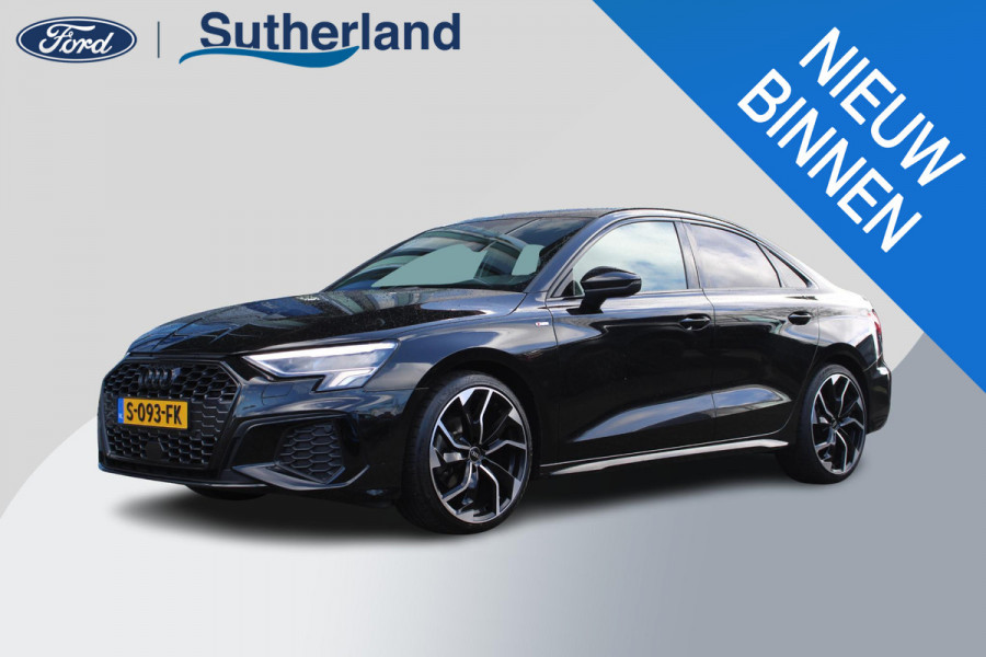 Audi A3 Limousine 30 TFSI S edition 19'' Lichtmetalen Velgen | Adaptive Cruise Control | Climate Control | Navigatie | Parkeersensoren |