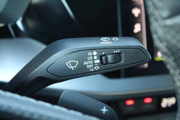 Audi A3 Limousine 30 TFSI S edition 19'' Lichtmetalen Velgen | Adaptive Cruise Control | Climate Control | Navigatie | Parkeersensoren |