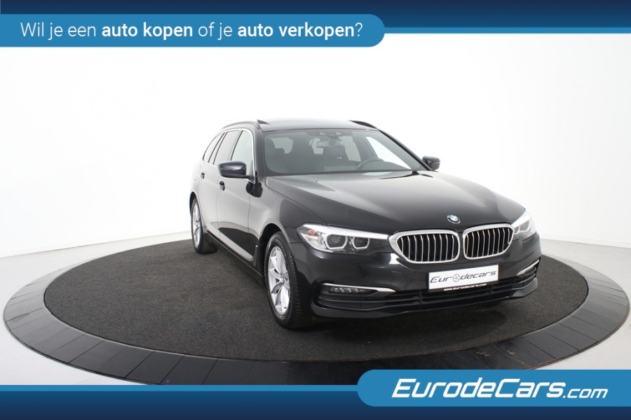 BMW 5 Serie Touring 520d *1ste Eigenaar*Leer*Panoramadak*Trekhaak*Ambiente*