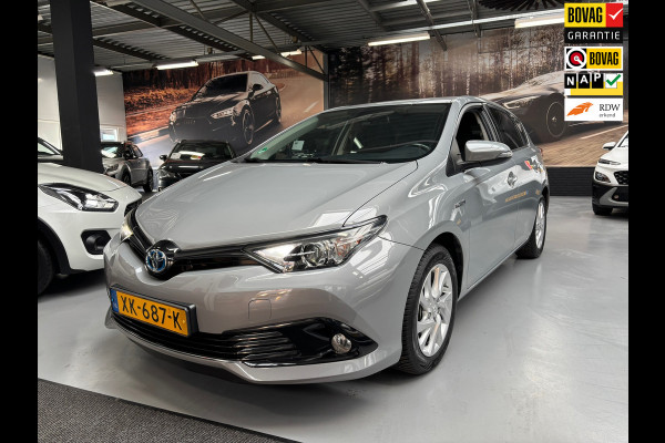 Toyota Auris 1.8 Hybrid Energy Plus / Navigatie / Trekhaak