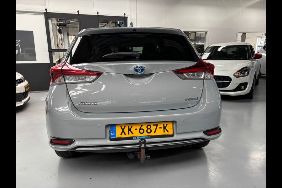 Toyota Auris 1.8 Hybrid Energy Plus / Navigatie / Trekhaak