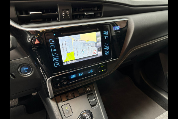 Toyota Auris 1.8 Hybrid Energy Plus / Navigatie / Trekhaak
