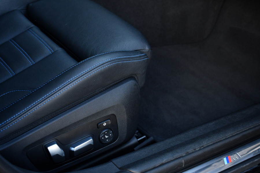 BMW 3 Serie Touring 330e M-Sport Pro Pano M-zetels ACC HUD HiFi 19inch