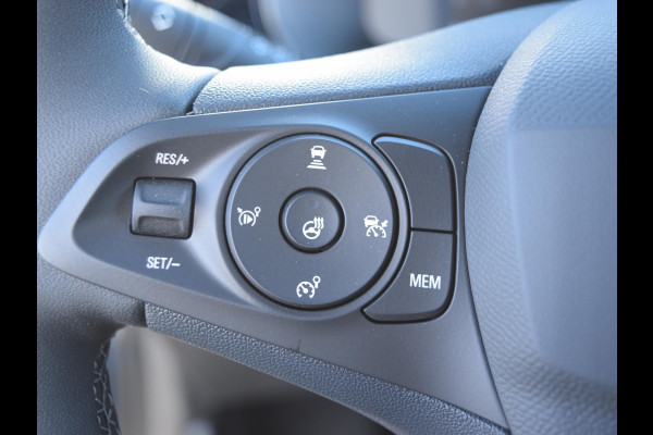 Opel Corsa Electric Long Range GS 51 kWh | WARMTEPOMP | INFOTAINMENT PAKKET | COFORT PAKKET | 17" LMV | ACTIEKORTING!