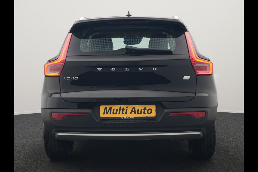 Volvo XC40 T5 Recharge Inscription PHEV 263pk Dealer O.H. | Trekhaak Af Fabriek | Adaptive Cruise | Camera | Harman / Kardon | Lederen Sportstoelen Memory & Verwarmd | Stuur Verwarmd | Keyless | Apple Carplay | Navigatie | DAB | Plug In Hybrid