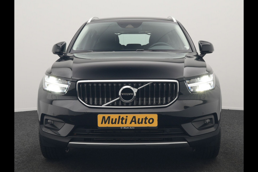 Volvo XC40 T5 Recharge Inscription PHEV 263pk Dealer O.H. | Trekhaak Af Fabriek | Adaptive Cruise | Camera | Harman / Kardon | Lederen Sportstoelen Memory & Verwarmd | Stuur Verwarmd | Keyless | Apple Carplay | Navigatie | DAB | Plug In Hybrid